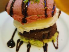 千层冰淇淋-MADO冰淇淋咖啡馆(淘金店)
