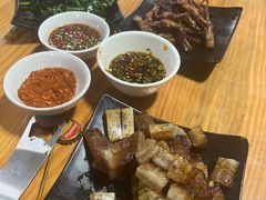 -乔岩保应烧烤店