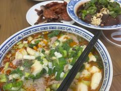 -天发芽·何记葫芦头泡馍·传统小吃(报恩寺街店)