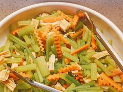 -山河屯铁锅炖鲜鹅·东北菜(开发区一店)