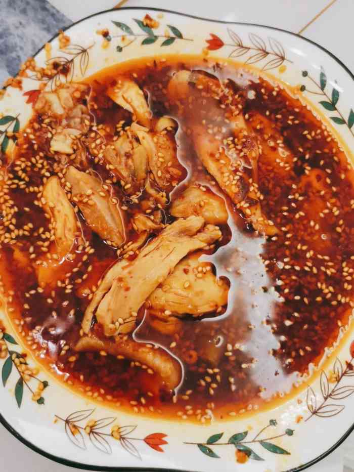 打分 一直很喜欢吃棒棒鸡, 这次买的,拌完特别甜. 特别,甜!