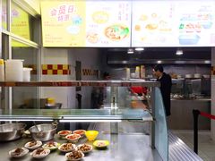 -六和餐饮(东城根店)