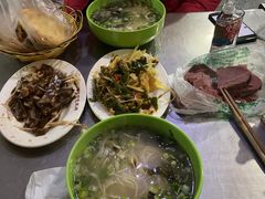 -灵宝小吃韩四娃鸡汁米线店(步行街店)