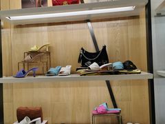 -BeLLE 百丽(上海月星环球港店)