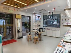 -亿视康青少儿眼镜(五官科店)