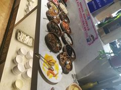 -悦巷海鲜自助铁板烧(秦皇东大街店)