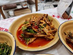 手撕卤鸡-东排食堂长沙小吃大排档(五一广场店)