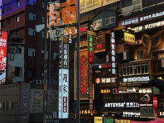 -靓虾二哥长沙地标小龙虾(五一广场店)