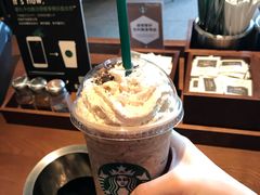 -星巴克(金谊广场店)