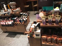 零售区-星巴克臻选(天津鲁能中心一店)