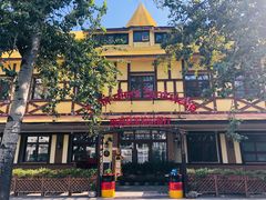 -申德勒加油站餐厅(三里屯北小街店)