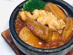 -匠心牛公馆·潮汕牛肉海鲜火锅(索菲特店)