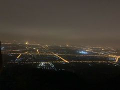 -鬼笑石后山停车场