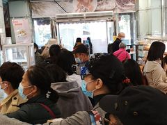 等位区-新侨三宝乐面包店(崇文门店)