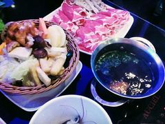 -锅色天香(巴士底区店)