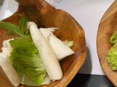 -红鼎豆捞·非遗鲍皇汤火锅(宝丰路店)