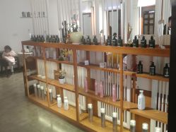 -心迪染发专门店