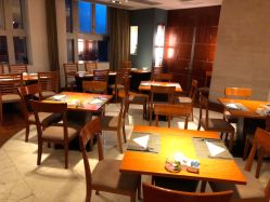 -重庆解放碑皇冠假日酒店·宴会厅