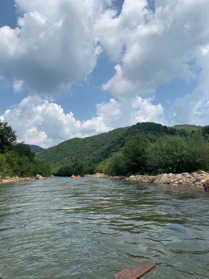 丹东九水峡漂流-"很喜欢漂流的感觉,尤其九水峡.漂流时间长.