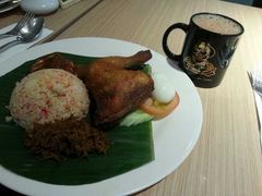 -关夫人餐厅(阳光广场店)