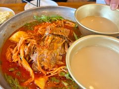-喇喇排骨火锅·传统韩式脊骨汤(望京西园总店)