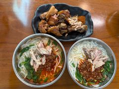 粗米线-鸿浩扒猪脚米线