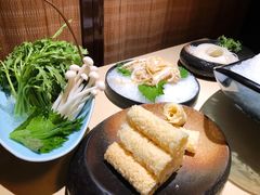 -余欢领鲜火锅(新街口店)