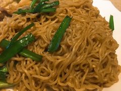 -喝丢一只鞋辣炒海鲜小烧烤(三八广场店)