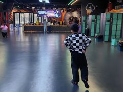-极限PLAY运动娱乐新世界·团建派对潮玩休闲馆·室内蹦极高空游乐园