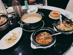 -煲王粤菜餐厅(中侨中心店)