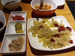 -洪氏嗨捞·广东猪肚鸡·椰子鸡火锅(西咸万象城店)