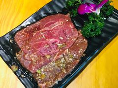 唯成秘制牛肉-唯成•韩国炭火烤肉 유성고기