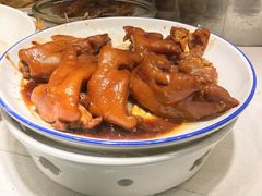 卤猪手-陈鹏鹏潮汕菜(宝安机场T3航站楼店)