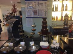 -亮马河饭店翠雅咖啡厅