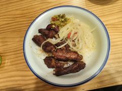 排骨饭-父二代辣肉面·盖饭