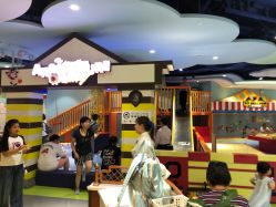-MELAND CLUB亲子乐园•派对(虹桥万象城店)