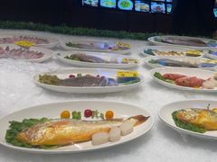 -佬太公海鸭·海鲜大排档(上海总店)