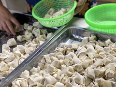 -周震馄饨