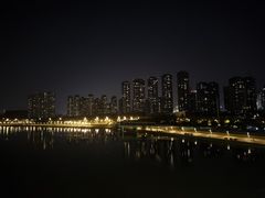 -南京眼步行桥