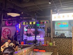 -马路牙子烧烤音乐酒馆(望京店)