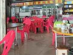 -黄记四更烤乳猪店