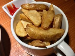 炸薯角-秀儿家の小确幸融合西餐厅(万达店)