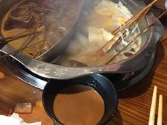 -七婆串串香(育秀路店)