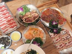 -明洞阿姨·韩式酱蟹烤肉·创意料理(三元桥店)