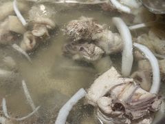 -喃喃椰·糟粕醋·椰子鸡火锅(七堡花园店)
