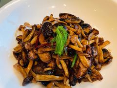 -亢龙太子酒轩(东湖店)