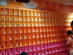 -不可思议减压馆·解压博物馆·摔碗发泄·团建定制