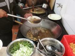 驴肉甩饼-彭哥甩饼王(城隍庙广场店)