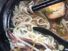 -花溪巷牛肉粉(泉城路店)