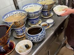 自助调料区-清真·宏顺祥卤汁凉粉(大皮院店)
